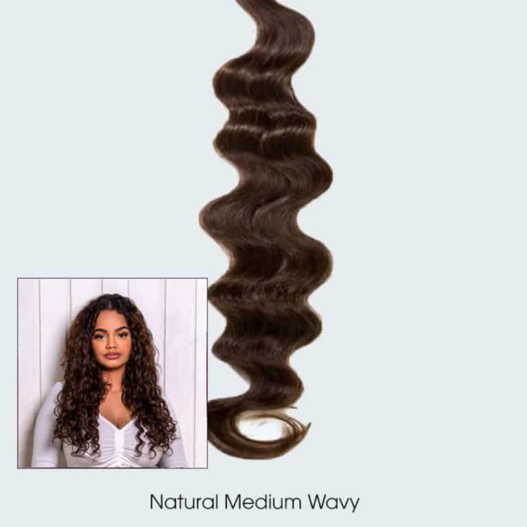 Hairdreams haar in de structuur "natural medium wavy"